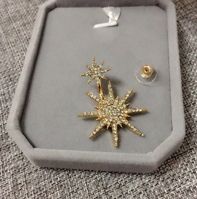 Star stud Fashionable Earrings for Her